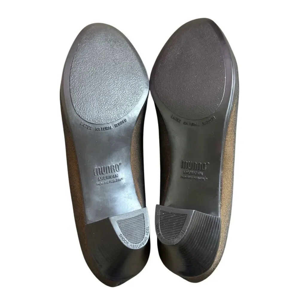 Munro American Brown Stretch Fabric Slip On Heels Size 8 1/2 M